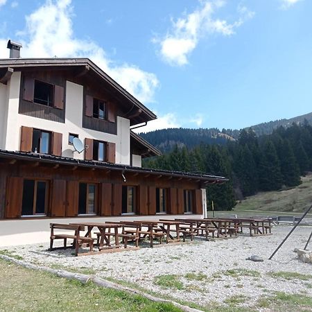 Rifugio Garibaldi LEDRO Ngoại thất bức ảnh