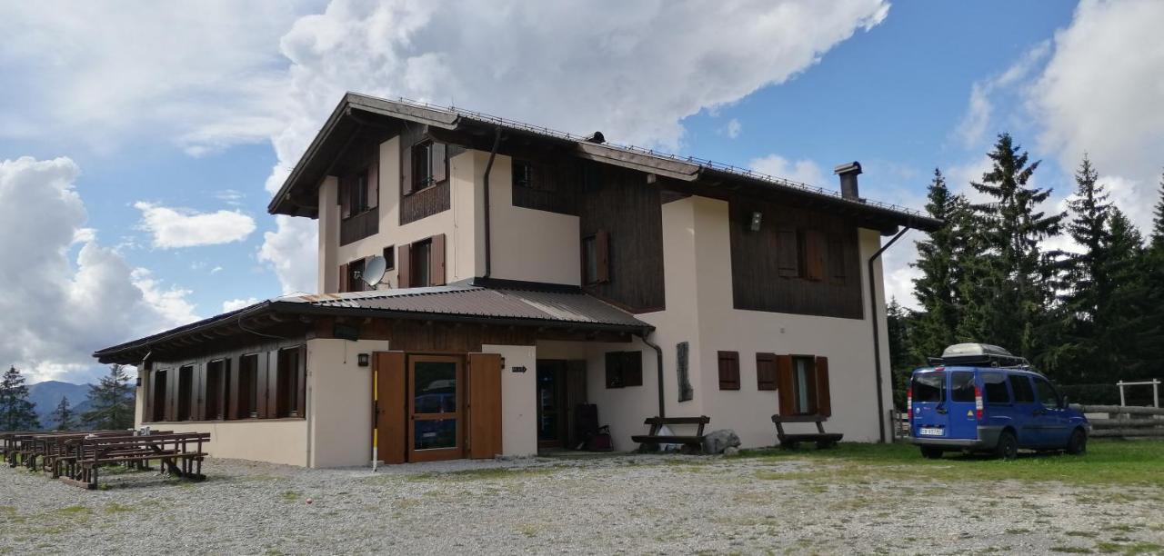 Rifugio Garibaldi LEDRO Ngoại thất bức ảnh